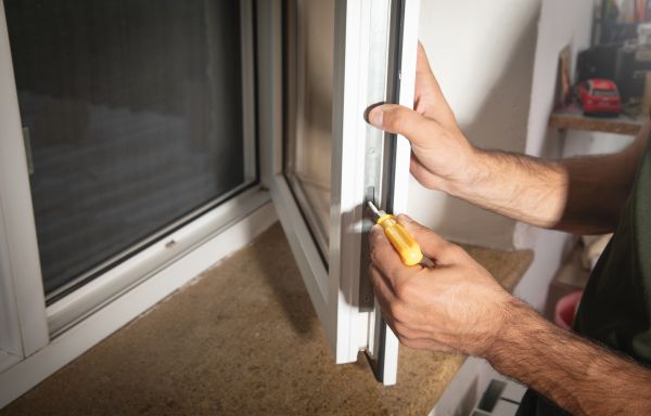 Cost of Dual Pane Window Repair in Staten Island